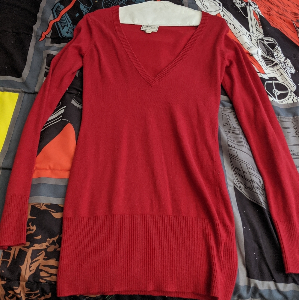 Long sleeved shirt.